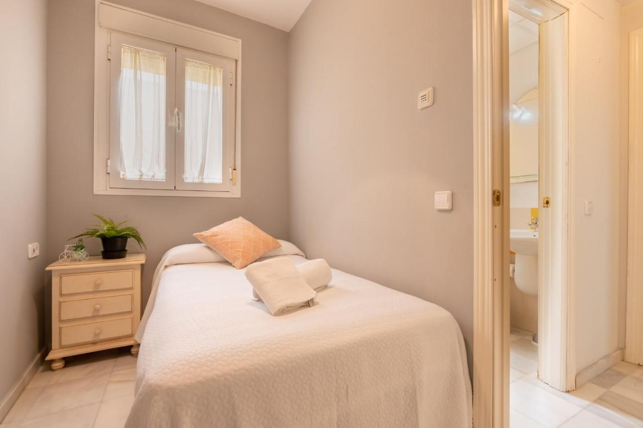 Precioso Apartamento En Triana Севиля Екстериор снимка