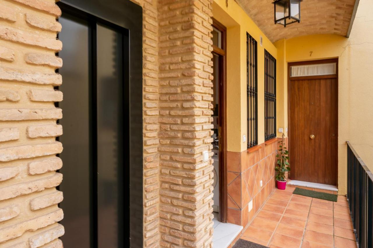 Precioso Apartamento En Triana Севиля Екстериор снимка