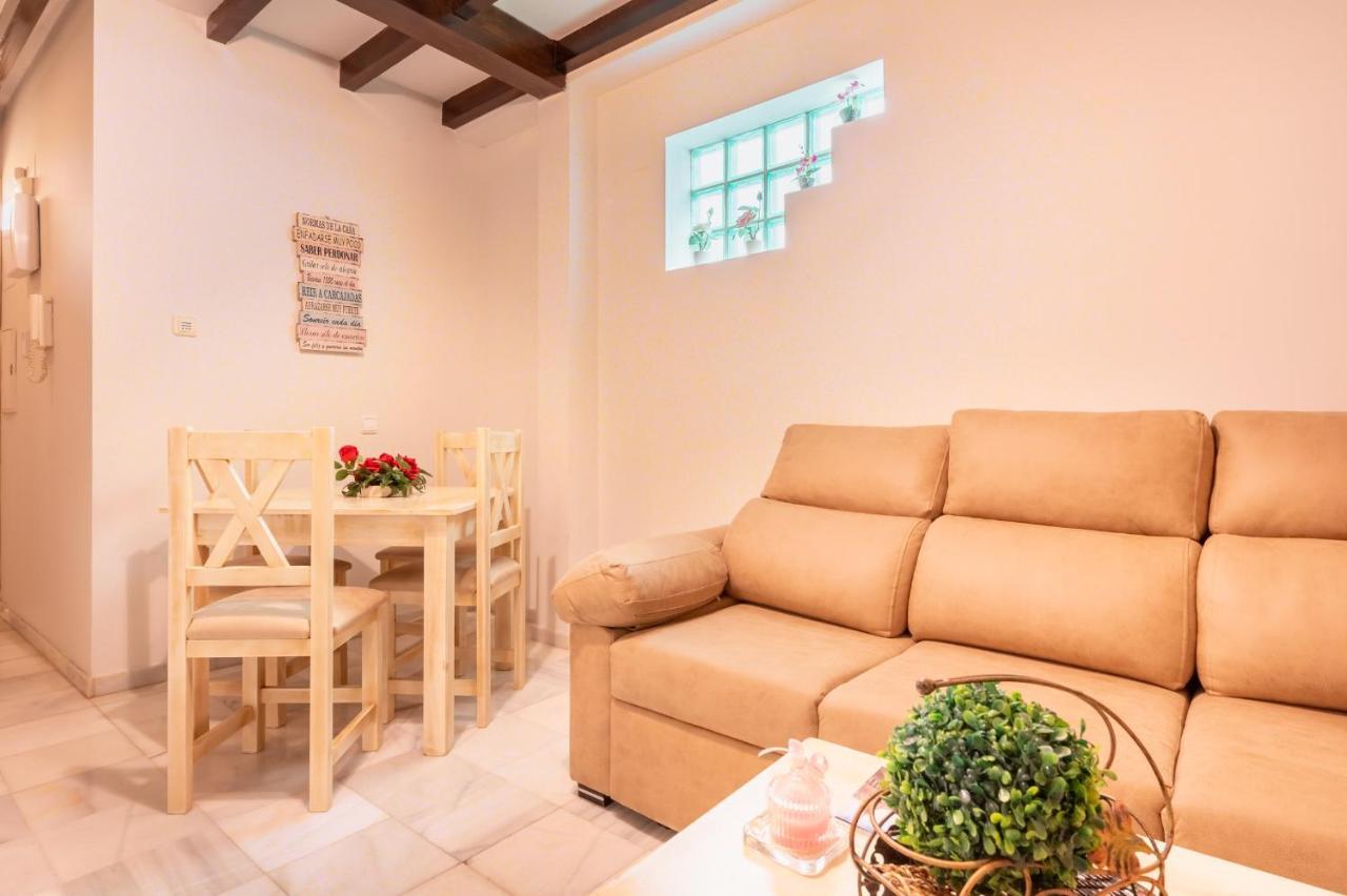 Precioso Apartamento En Triana Севиля Екстериор снимка